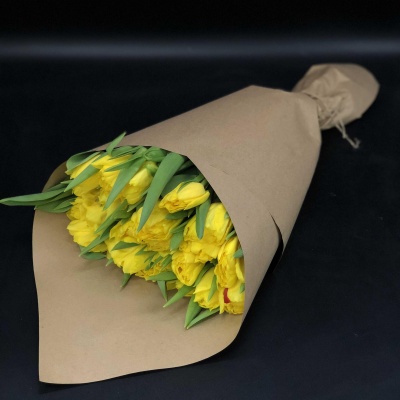 Желтые пионовидные тюльпаны 25 шт